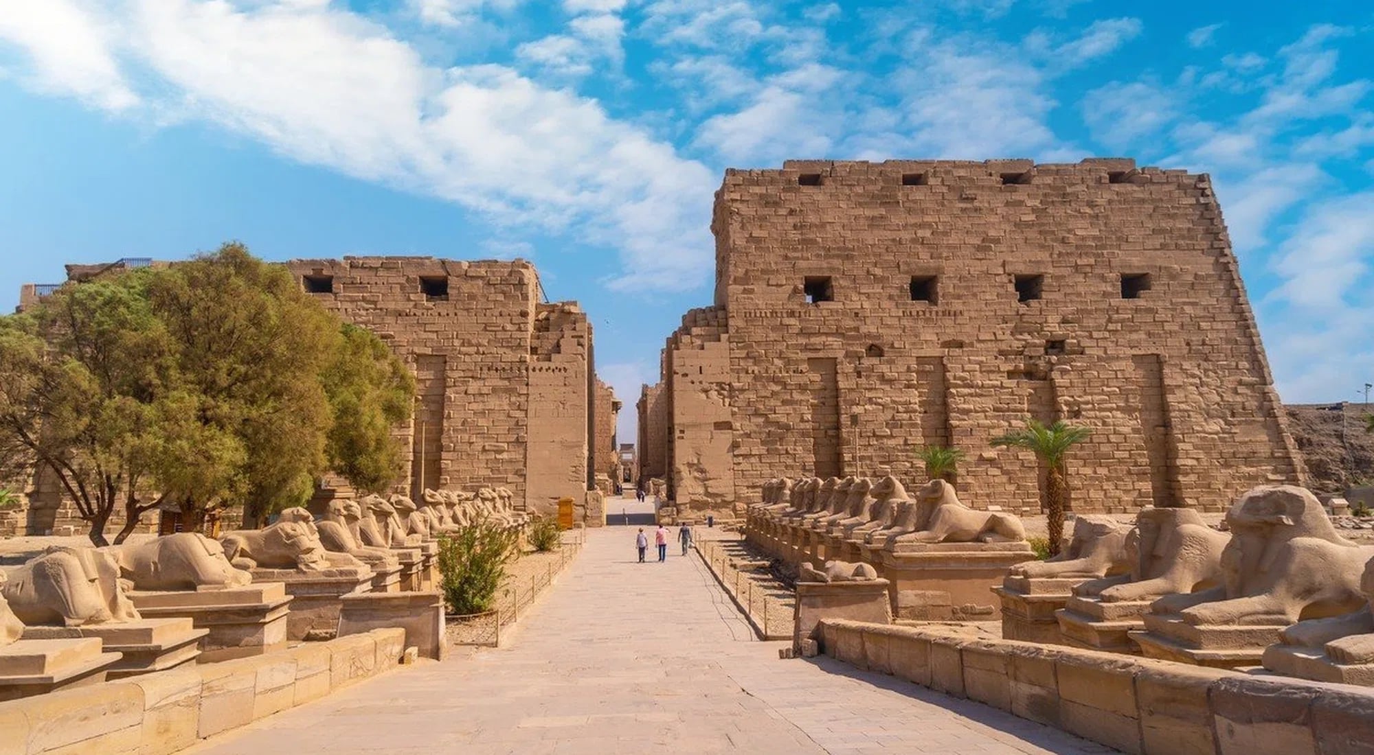Esna: Gateway to Egypt’s Ancient Temples and Local Life