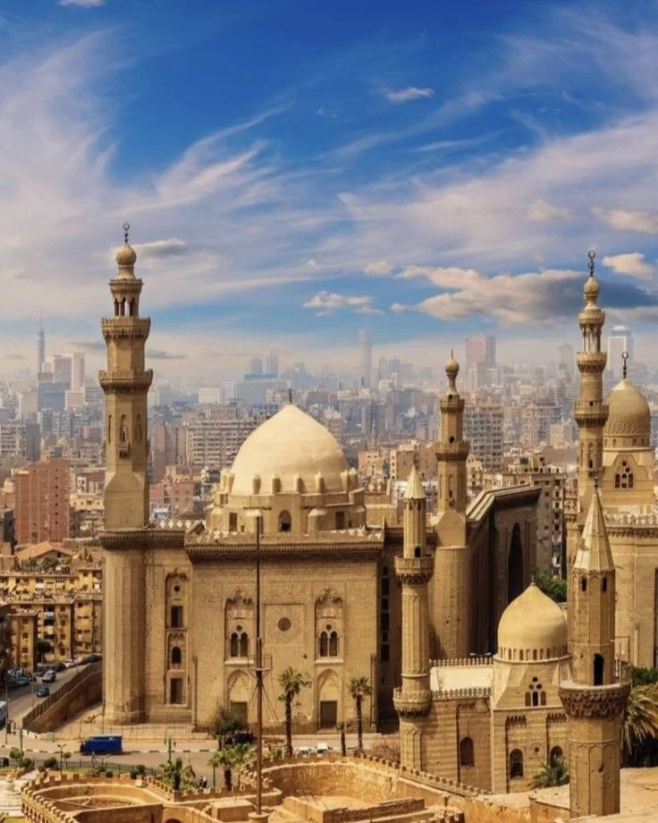 Mosque-Madrasa of Sultan Hassan paired next to the Al-Rifa'i Mosque