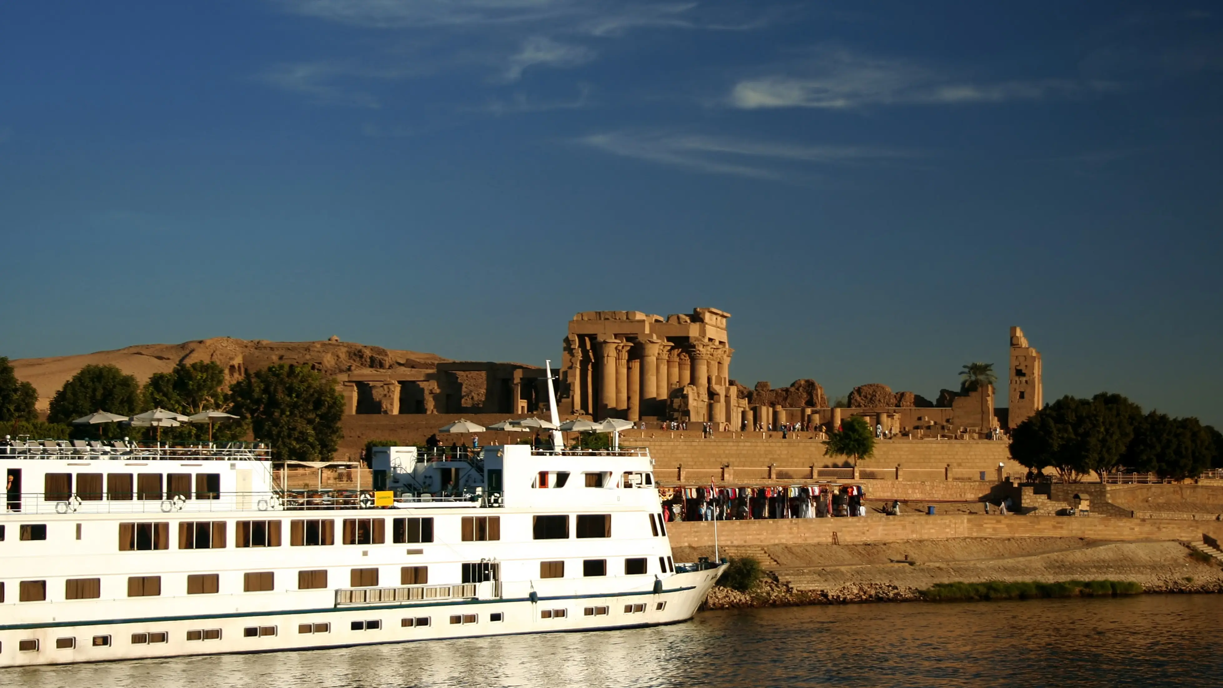 Nile Cruise: Cairo, Aswan & Luxor - Traditional River Journey