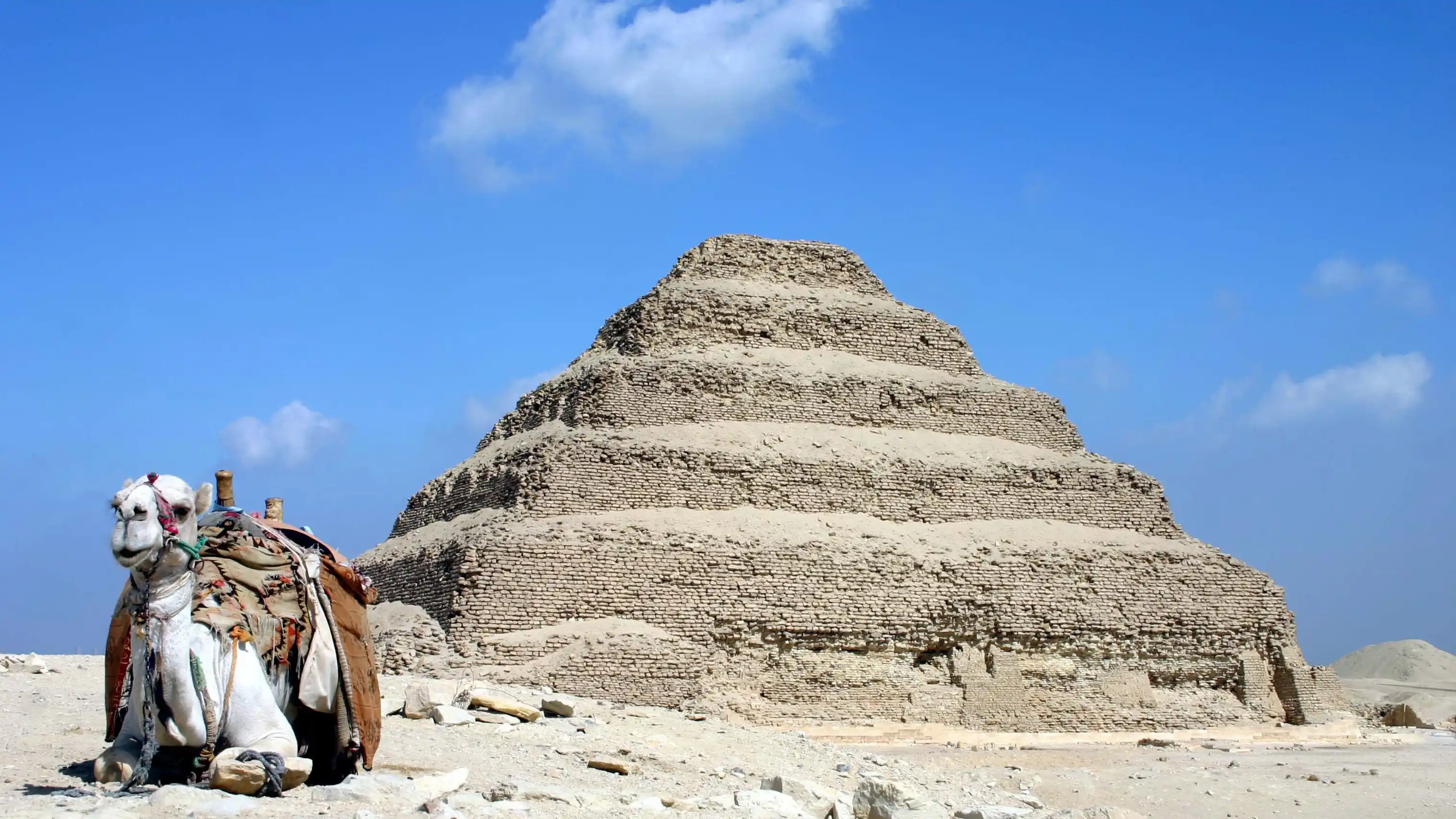 Pyramids, Saqqara, Memphis & Dahshur Day Tour