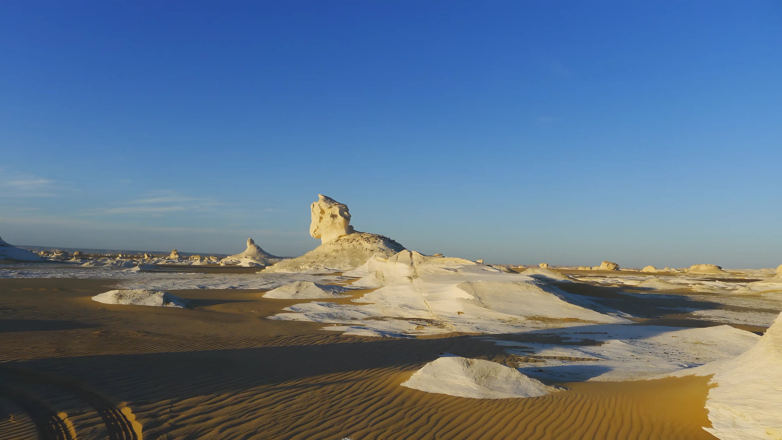 Western Desert Adventures